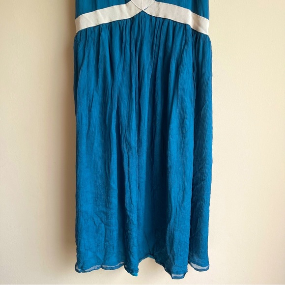 Taylor Swift - Anthropologie Burlap Blue Silk Dress - Picture 3 of 10